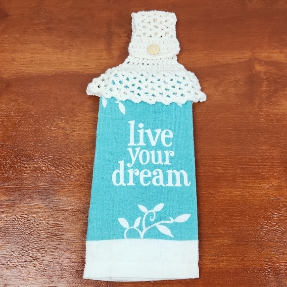Crocheted Top Hanging Kitchen Towel